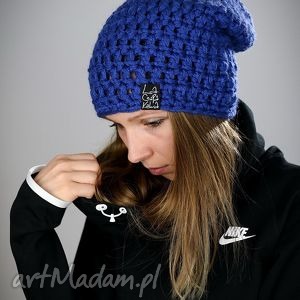 mono 11 - Dodatki czapki