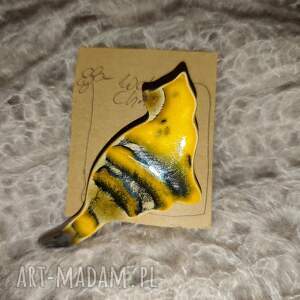 Prezent broszka ceramiczna kot, biżuteria