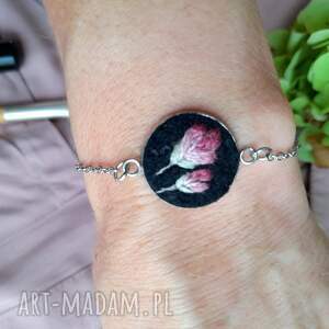 bransoletka haftowana magnolie nocą w stylu vintage koleżanki babci