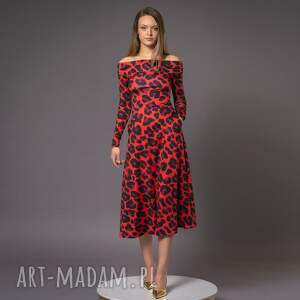 sukienka z odsłoniętymi ramionami - sandra solar tropic efektowna, elegancka