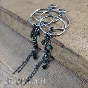 Kolczyki - szmaragd na kole z łańcuszkami, srebro oksydowane