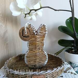 taca wiklinowa z zajączkiem wielkanoc, pisanki, dekoracje wielkanocne
