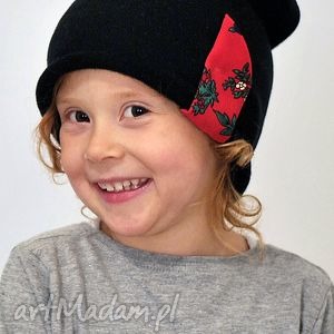ciepła czapka dziecięca, dresowa z kolorową wstawką folku, folkowa