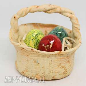 ręcznie wykonane dekoracje wielkanocne koszyk wielkanocny ceramika handmade 3 jaja
