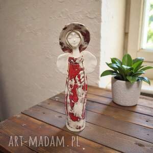 anioł ceramiczny, delikatny dziewczęcy, dekoracja wnetrz, świąteczny