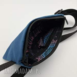 saszetka granatowa, nerka, minitorebka, prezent na święta