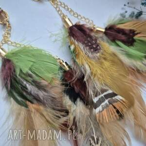 Klipsy brązowo zielone pióra leciutkie długie wykonane w pojedynczym