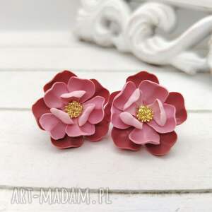 Kolczyki sztyfty kwiaty handmade w kolorze pudrowego różu z brązowym