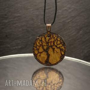 drewniany wisiorek - ręcznie wypalany naszyjnik, zawieszka, motyw natury