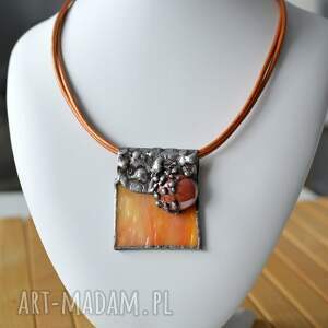 handmade naszyjniki naszyjnik z witrażowym wisiorem orange impression