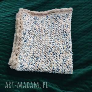 ręcznie robiony kocyk z delikatnej włóczki dolphin baby - miękkość i komfort