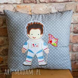 handmade pokoik dziecka poduszka z kosmonautą
