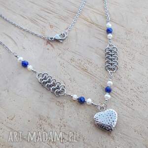 handmade naszyjniki naszyjnik z sercem, perłami i lapisem