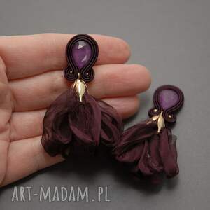 ciemnobordowe klipsy sutasz z kwiatkami, sznurek, eleganckie, wyjściowe