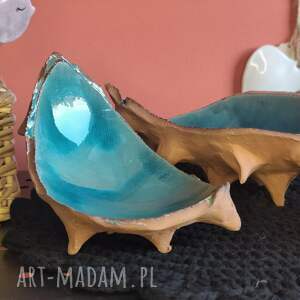 Turkusowa miseczka ceramiczna w kształcie kasztana handmade