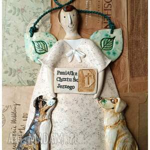 Aniołek na Chrzest Święty z psami - ceramika handmade do zawieszenia