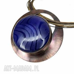 wisior z agatem w miedzianej oprawie c1218, miedziany naszyjnik