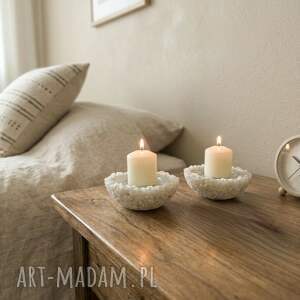 Prezent Zestaw dekoracyjnych świeczników z kamieniami, dekoracje