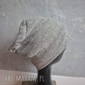 czapka szara uniwersalna na podszewce rozmiar damsko - męski świetna codzienne