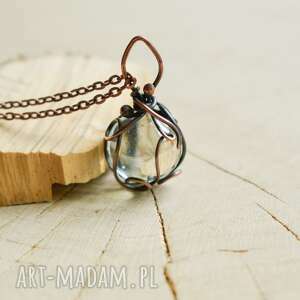 handmade naszyjniki orb - naszyjnik z kulką szklaną w miedzi