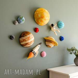 Duży zestaw planet 3D z rakietą i astronautą - kosmiczna dekoracja