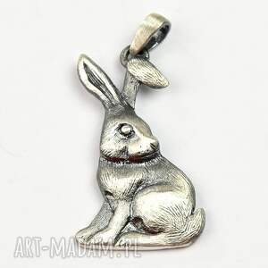 Prezent Zawieszka mała z zajączkiem szarym, wisiorek srebrny