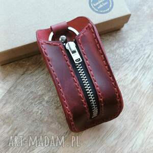 Personalizowane skórzane etui na klucze z grawerem imienia, inicjałów