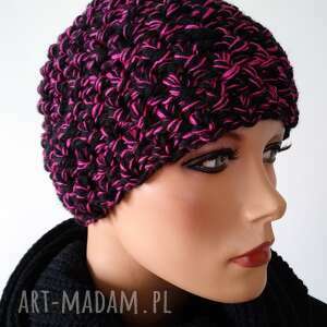 ręcznie wykonane czapki handmade czapka czarno różowa