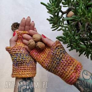 ręcznie wykonane rękawiczki kolorowe mitenki ciepłe
