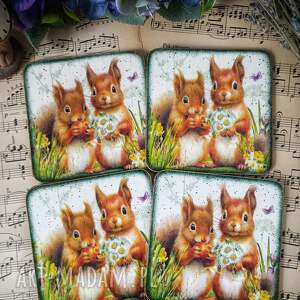 Dekoracyjne podkładki decoupage z wiewiórkami, vintage