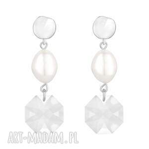 srebrne kolczyki z perłami i bezbarwnymi kryształami swarovski