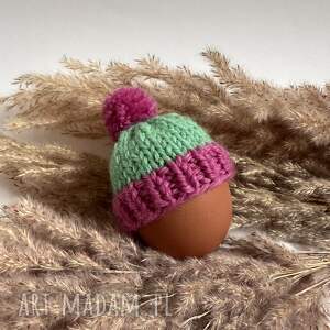 czapeczka z pomponem na jajka wielkanocne - 1 szt