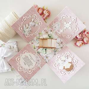 handmade scrapbooking kartki exploding box, pamiątka chrztu - dziewczynka