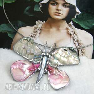 naszyjnik motyl wisiorek z tęczową muszlą paua abalone, kobieta prezent dla niej