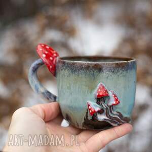 ręcznie zrobione ceramika handmade kubek z muchomorkiem | dark - pale | ok 400 ml