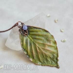 liść z angelitem - naszyjnik pięknym liściem, biżuteria miedzi naturalna