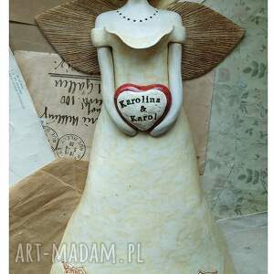 handmade ceramika anioł z okazji ślubu z grawerem