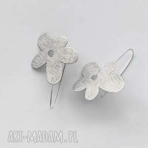 kwiat kolczyki alpaka, zmatowione