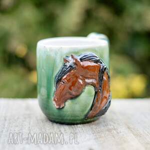 ręcznie zrobione ceramika handmade ceramiczny kubek z koniem - zielony gniady średni