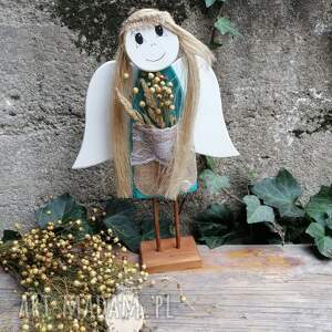 turkusowy anioł stojący z drewna no 3 stojąca ozdoba święta, prezent