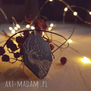 handmade wisiorki drewniany wisior grawerowany, moonlight minimalist art