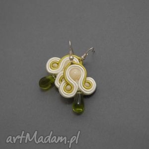 małe kolczyki sutasz - zieleń i krem, soutache jadeit, kremowe