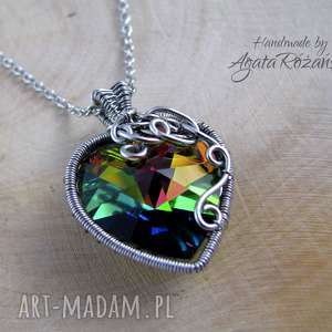handmade wisiorki wisiorek serce kolorowy kryształek, wire wrapping