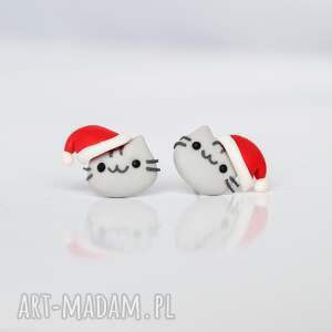 świąteczne kolczyki pusheen w czapkach mikołaja - kotki mikołaje, idealny