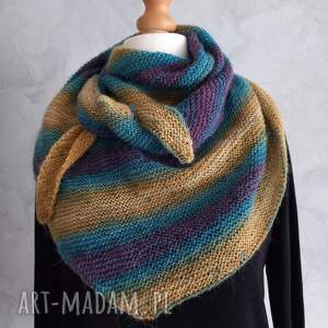 Prezent Chusta ręcznie robiona na drutach