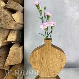 drewniany wazon z dębu na suszone i świeże kwiaty