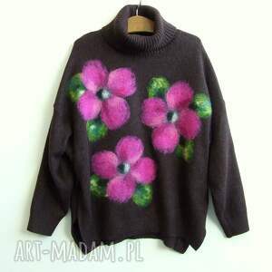 brązowy sweter golf z kwiatami r l, różowe kwiaty oversize