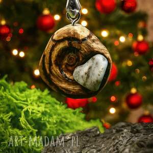sztuka po godzinach wisiorek agat koronny drewna octowca, amulet zamknięty
