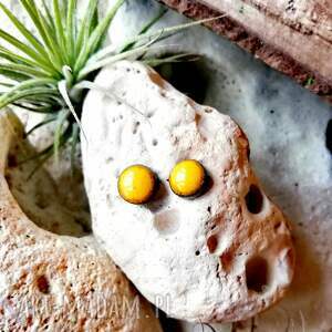 DAMSKIE ŻÓŁTE KOLCZYKI SZTYFTY idealne do jesiennych stylizacji