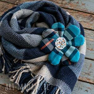 Broszka Kwiatki Puchatki - kolorowa ozdoba z bawełny